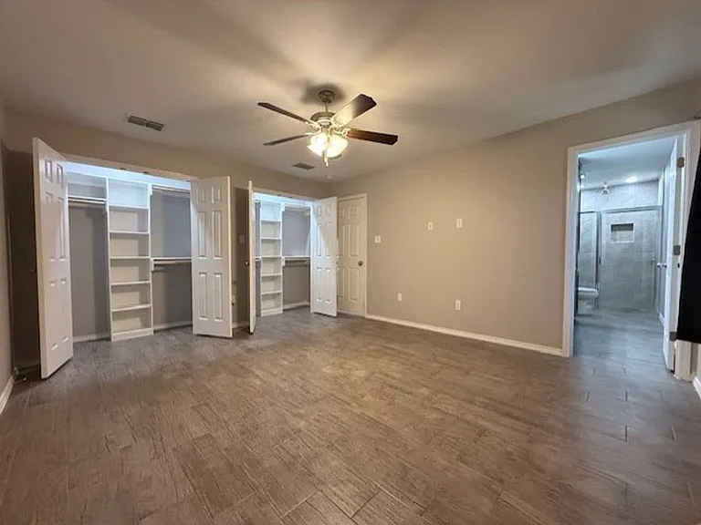 3704 Octavia Dr — Photo 5