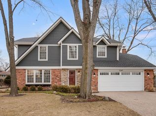 1347 Coventry Ln, Northbrook, IL