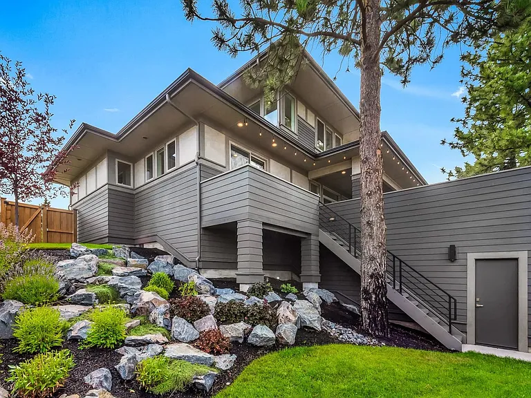 1315 NW Mount Washington Dr — Photo 44