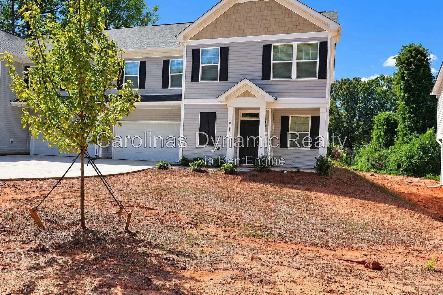 1010 Moorebrook Dr — Photo 2