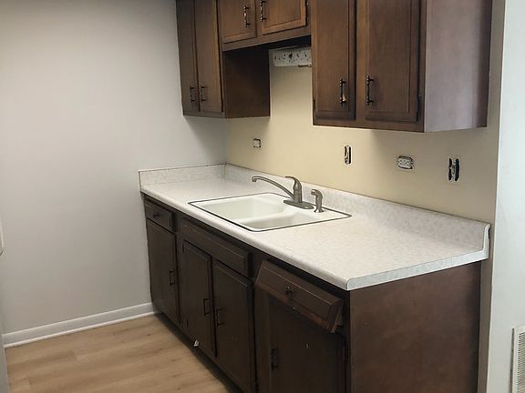 4th image of 10232 S Kenton Ave APT 304