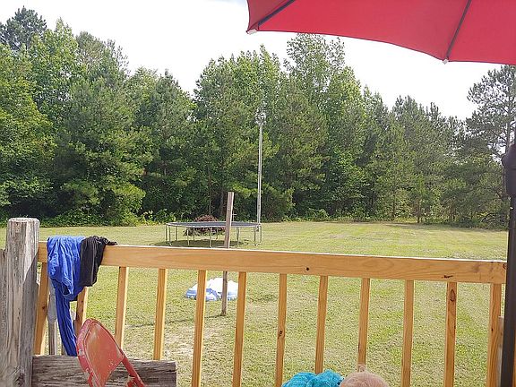 3rd image of 128 Hillcreek Dr