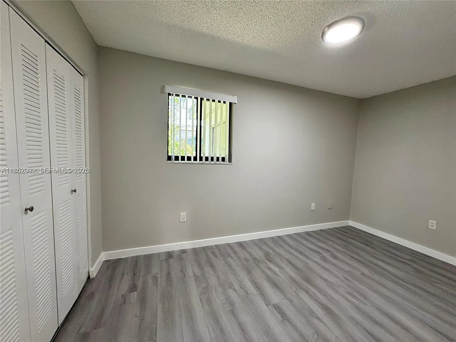 2 bed, 900 sqft, $1,900 — Photo 4
