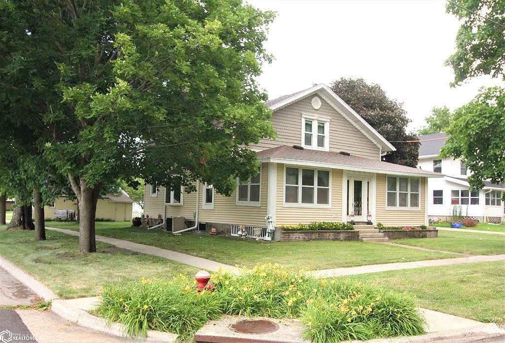312 1st St NE, Britt, IA 50423 MLS 6309608 Zillow