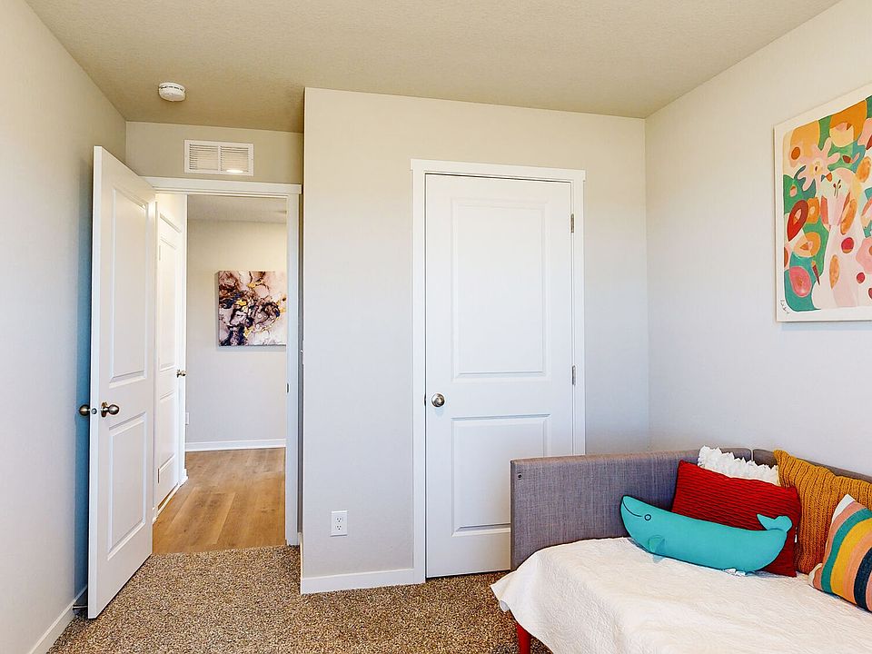 1st image of 4809 N 190th Ave