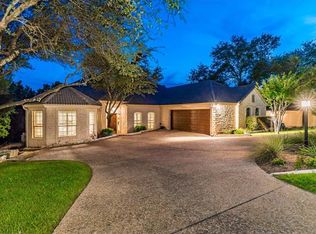 9 Waterfall Dr, The Hills, TX 78738