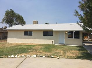 7122 W Mount Whitney Ave, Riverdale, CA 93656