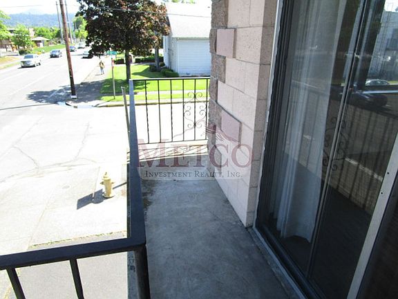 5th image of 1715 W 12th Ave APT 12