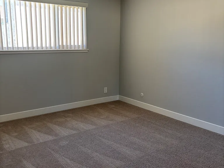 1466 San Antonio Ave #11 — Photo 15