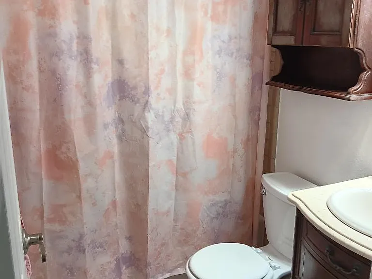 2390 E Vassar Ave — Photo 11