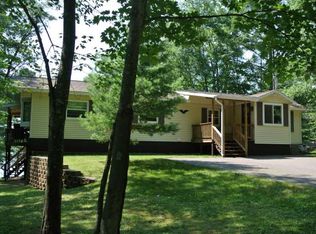 10445 Leisure Dr, Hazelhurst, WI 54531
