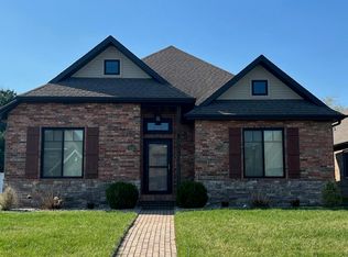 3840 E Brookdale Ter, Springfield, MO 65802