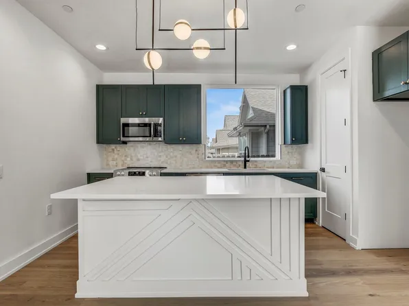 4127 E 12th St Unit 1, Austin, TX 78721