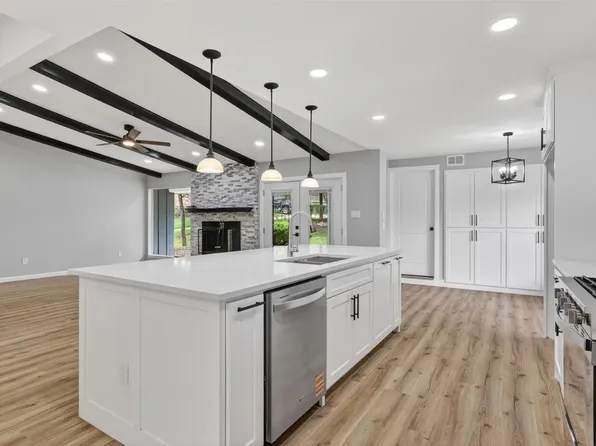 3204 Greenbriar Ln, Plano, TX 75074