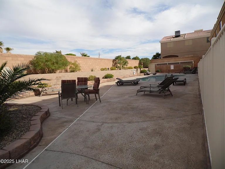 3470 Kearsage Dr #E102 — Photo 47