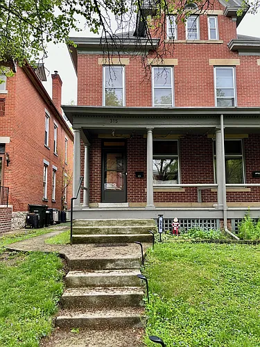 315 W Hubbard Ave Photo 1