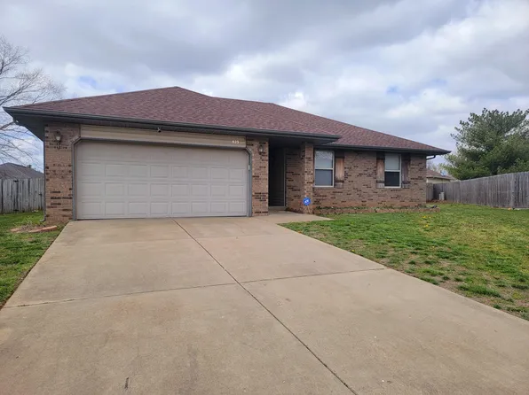823 S Hazelnut Avenue, Springfield, MO 65802
