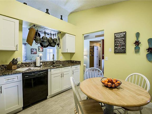 5th image of 11440 Crescent Pines Blvd