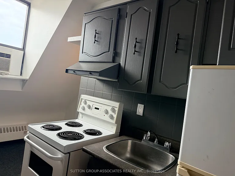 52 Metcalfe St #407 — Photo 9
