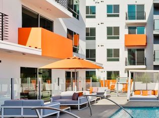 525 N Wilton Pl #PENTHOUSE 517, Los Angeles, CA 90004