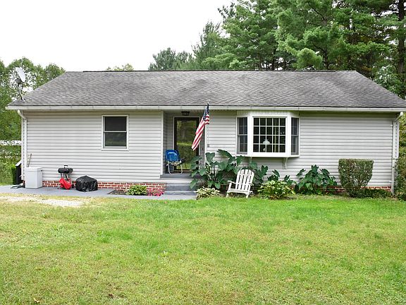 2nd image of 8900 Township Road 392 SE