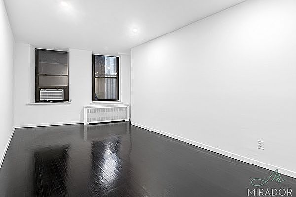 1st image of 65 4th Ave APT 3D