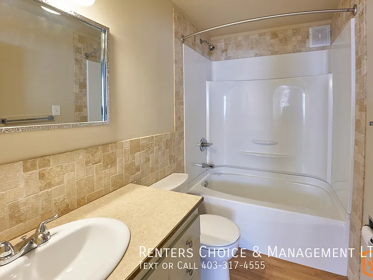 807 7a Ave N — Photo 8