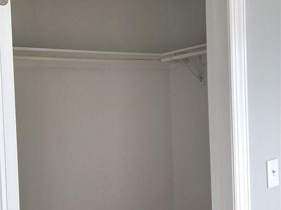Master - walk in closet.