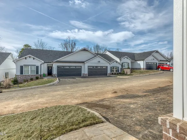 106 Klm Dr #17, Johnson City, TN 37615