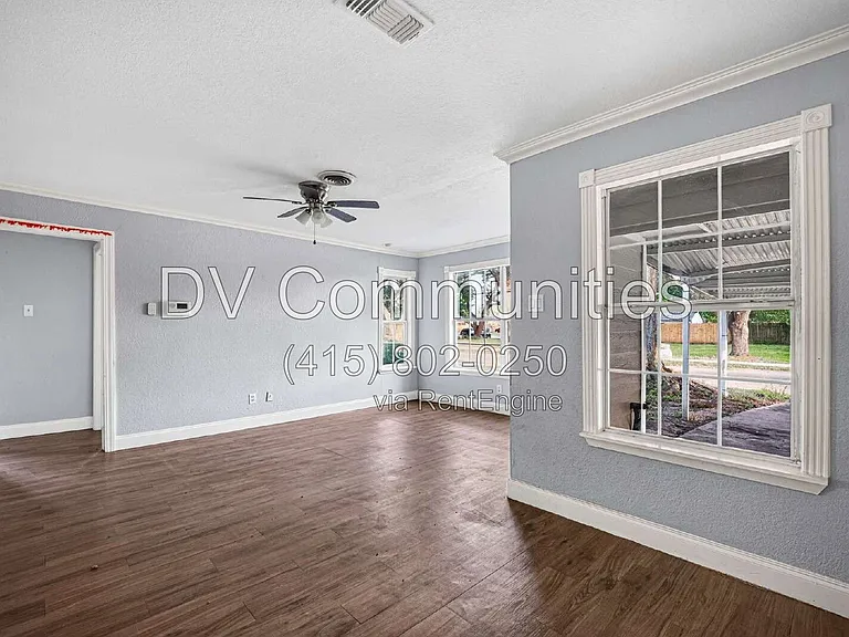 3315 Bond St — Photo 17
