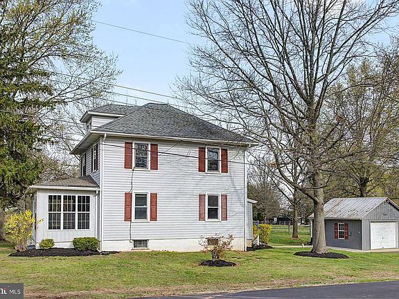5th image of 1261 Snyder Rd