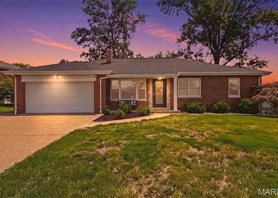 1st image of 9944 Knollshire Dr
