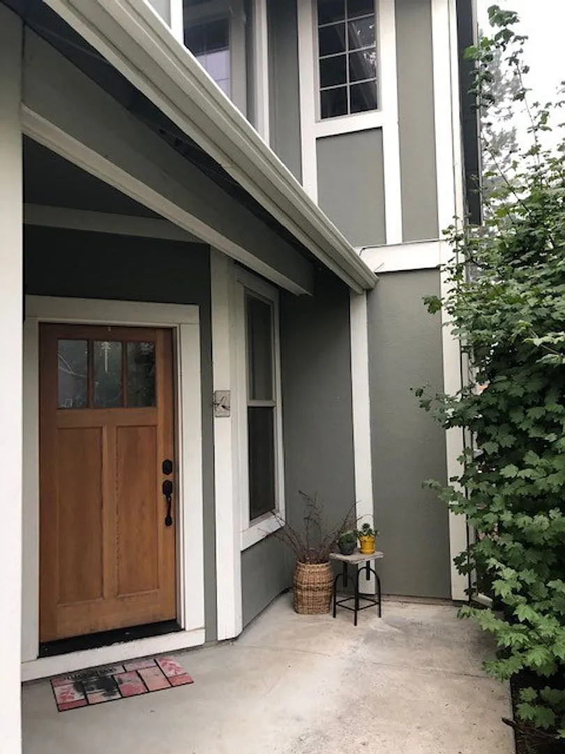 Great SW Bend Home — Photo 2
