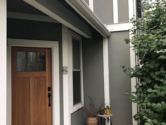 2nd image of 19791 Hollygrape St