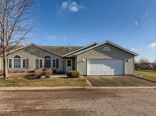 917 7th Ave NE, Buffalo, MN 55313
