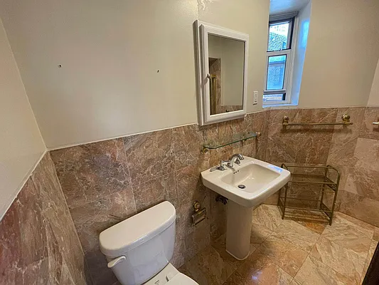 Rented by Best Apartments North Inc | media 23