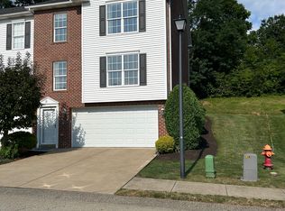 113 Park Ln, Greensburg, PA 15601