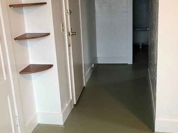 2nd image of 727 4th Ave E APT 2