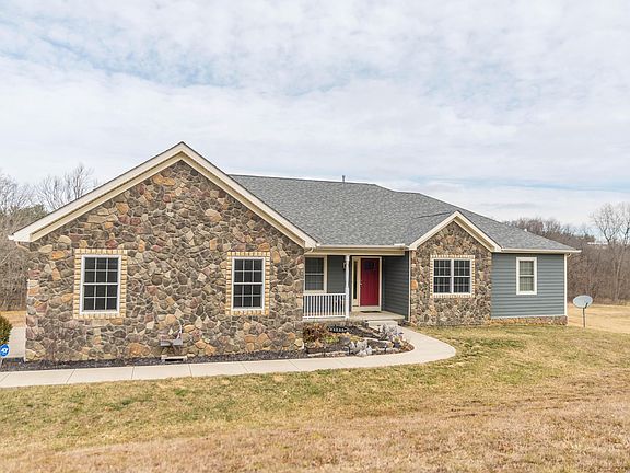 4th image of 5933 Windy Hills Cir
