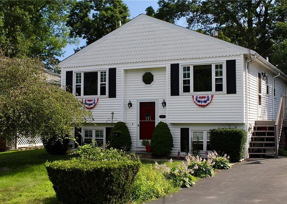 1st image of 79 Atlantic Ave