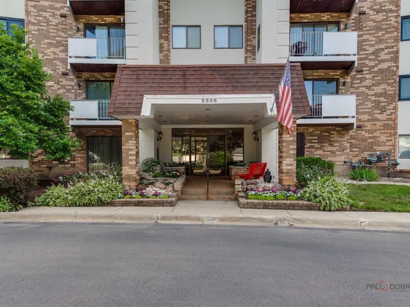 3300 N Carriageway Dr Unit 317, Arlington Heights, IL 60004
