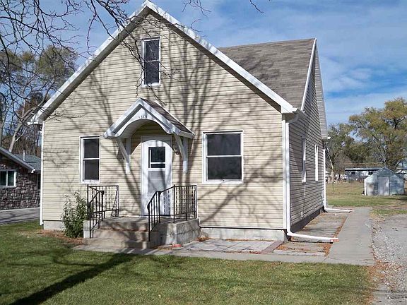 5th image of 1315 E 10th St