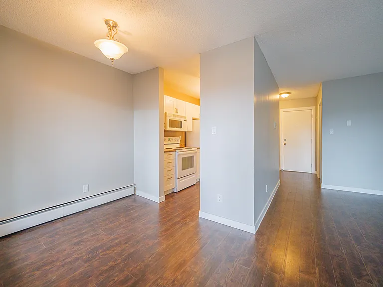 10555 93rd St NW — Photo 13