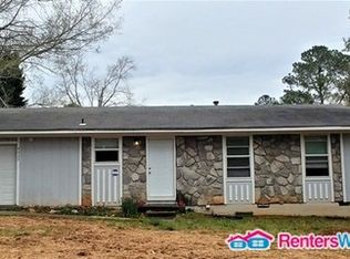 4033 Cedar Ridge Trl, Stone Mountain, GA 30083