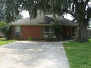 1569 Pendleton Dr, Hinesville, GA 31313
