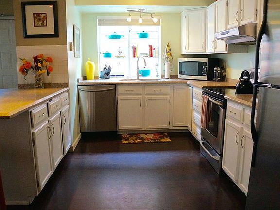 Granite Counters and Stainless Appliances