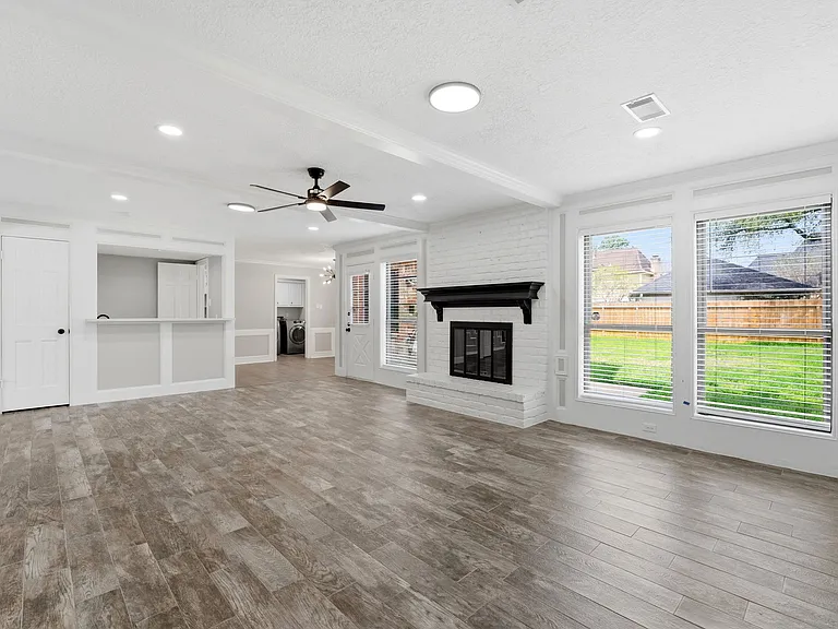 20222 Prince Creek Dr — Photo 20