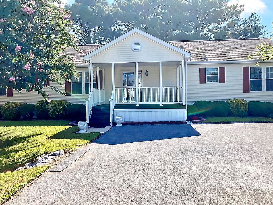 1st image of 108 Hitch Pond Cir #108HPC