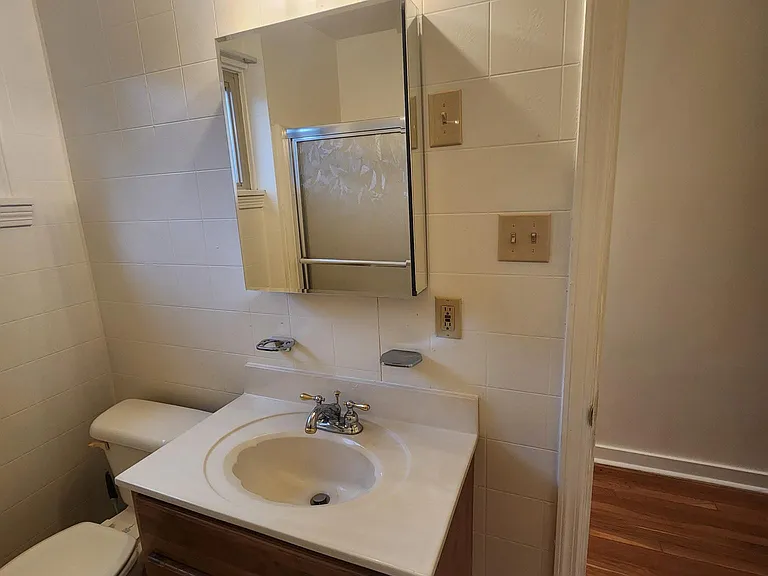 114 W Main St — Photo 6