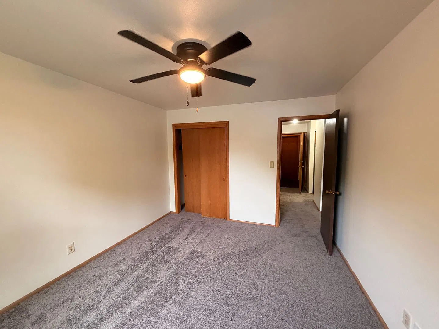 309 E. Memorial Dr — Photo 4